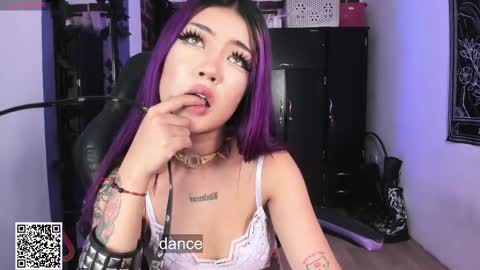        Please help me to reach 100 thumbs up online show from March 3, 9:53 pm