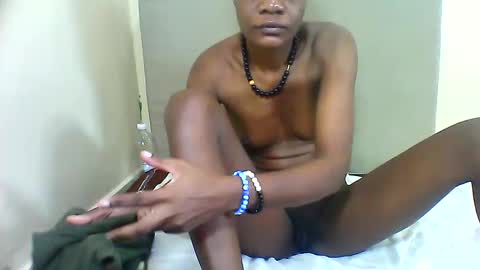 bads_hornies online show from April 18, 6:06 am