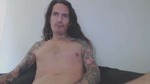 Bailey online show from April 16, 11:00 am