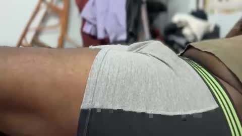 Snapshot of balajigoal chatting on January 19, 12:47 am balajigoal online show from January 19, 12:47 am