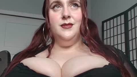 bambixxlynn online show from July 13, 12:35 am