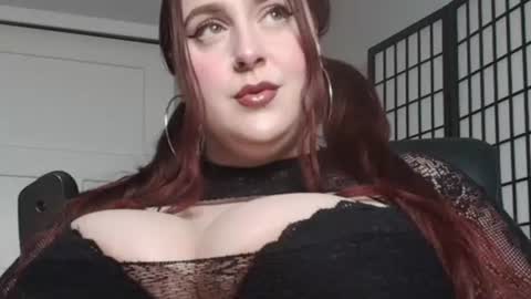 bambixxlynn online show from July 25, 11:46 pm