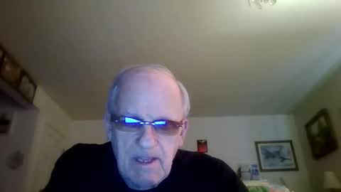 Snapshot of banana_hammock70 chatting on April 11, 1:48 pm banana_hammock70 online show from April 11, 1:48 pm