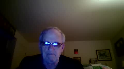 Snapshot of banana_hammock70 chatting on April 12, 2:27 am banana_hammock70 online show from April 12, 2:27 am