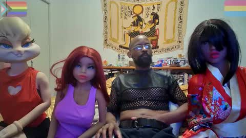 Snapshot of bandohusbando chatting on February 17, 1:13 am Bando Husbando online show from February 17, 1:13 am