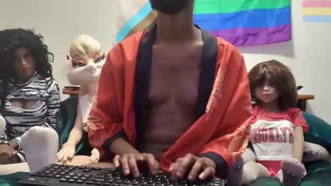Snapshot of bandohusbando chatting on July 1, 1:40 am Bando Husbando online show from July 1, 1:40 am
