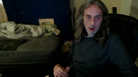 bangintoleather online show from June 12, 2:43 am