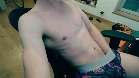 banzak online show from February 25, 3:16 pm