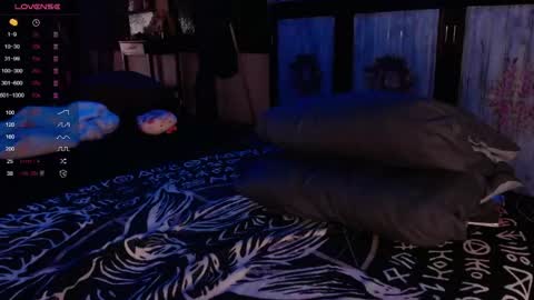 lilithgreen7 online show from May 17, 8:49 pm