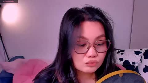 Barbie Kim online show from April 8, 10:15 am