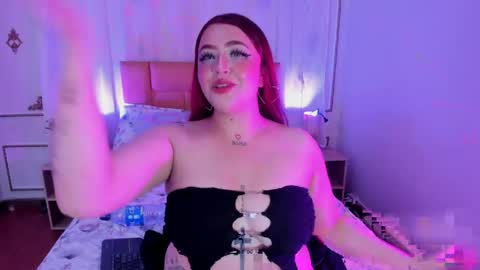 Snapshot of barbi_sky chatting on April 7, 4:02 am Barbi Sky online show from April 7, 4:02 am