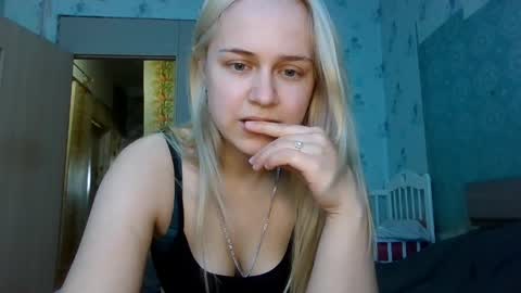 barbie___girl online show from April 5, 8:22 am