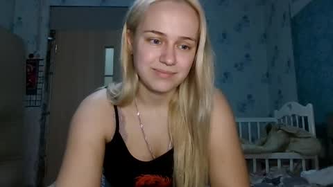 barbie___girl online show from April 11, 8:18 am