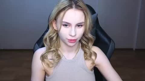 Eva online show from March 9, 5:06 pm