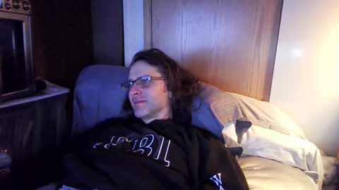 barebearstudio online show from March 21, 8:19 am