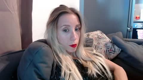 Lena online show from July 3, 4:46 pm