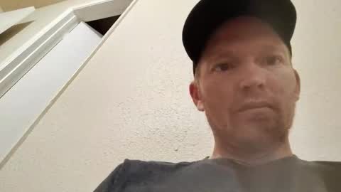 barniemay1 online show from April 21, 1:17 pm