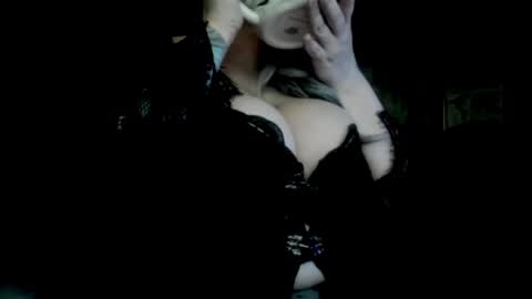 Audrey online show from December 16, 11:43 pm