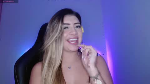 bay_babe online show from February 1, 8:08 am