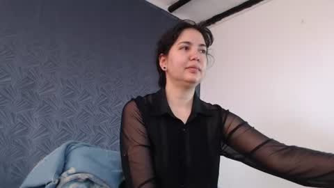 Snapshot of bayonette_black chatting on July 6, 12:13 pm bayonette_black online show from July 6, 12:13 pm