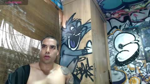 Justin online show from April 16, 9:39 pm