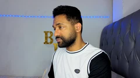 john online show from March 30, 4:24 am