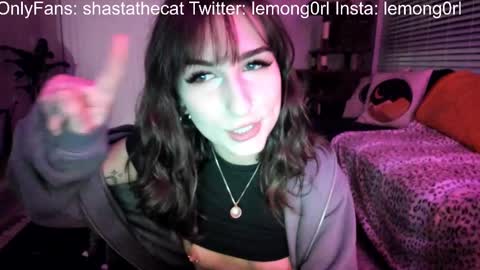 Snapshot of bbshasta chatting on February 28, 6:32 am Shasta online show from February 28, 6:32 am