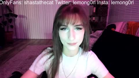 Snapshot of bbshasta chatting on November 19, 4:45 am Shasta online show from November 19, 4:45 am