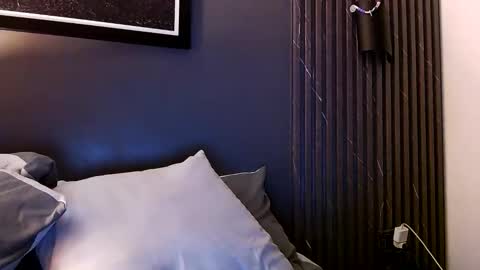 bby044 online show from April 9, 9:04 am