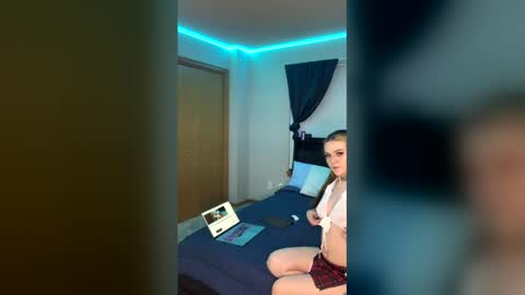 bbyeloa7 online show from March 20, 1:54 am