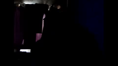 Snapshot of bdjordinho chatting on April 17, 5:27 pm bdjordinho online show from April 17, 5:27 pm