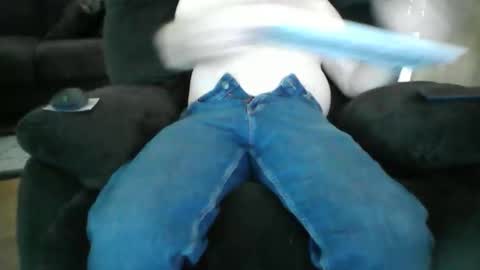 beachguy38 online show from February 21, 3:13 pm