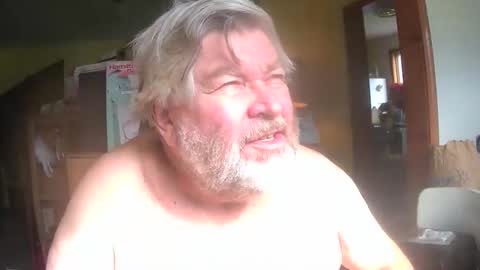 bear online show from April 30, 8:57 pm