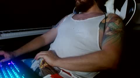 Beard Belly and Tattoos online show from October 26, 1:55 am