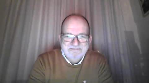 Snapshot of beardman916444 chatting on February 25, 4:14 am Beardman online show from February 25, 4:14 am