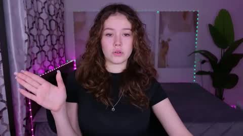 BeatriceWild online show from April 27, 6:22 am