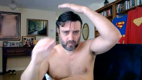 Kalel Superman online show from August 7, 7:05 pm