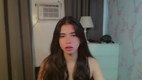 TRIXIE online show from April 5, 2:53 am