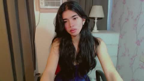 TRIXIE online show from April 18, 2:15 am