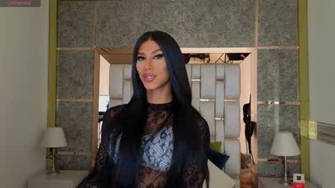 beauty_nina online show from May 25, 1:39 pm