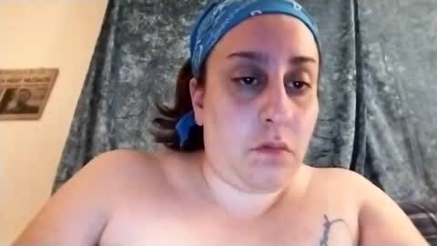 beautyandthebeast73 online show from March 5, 7:27 am