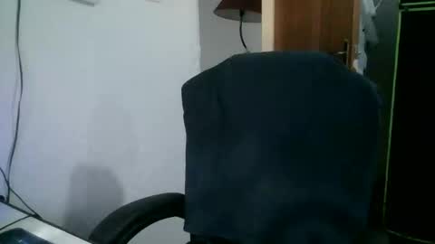 Snapshot of beautycock6911 chatting on November 20, 6:07 pm Billy BWC online show from November 20, 6:07 pm