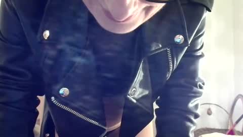 Raluca online show from January 15, 7:50 pm