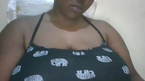 bebswee21 online show from May 5, 10:23 am