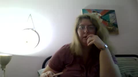 Snapshot of bedbandits chatting on November 11, 12:49 pm Bedbandits69 online show from November 11, 12:49 pm