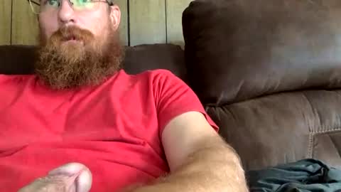 Snapshot of beeffarmer420 chatting on July 20, 2:08 pm beeffarmer420 online show from July 20, 2:08 pm