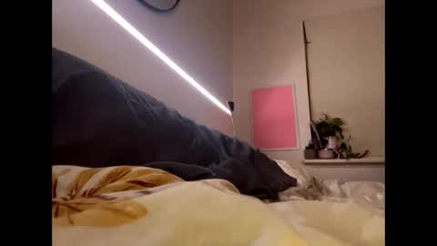 Snapshot of beeinmedeep chatting on October 30, 4:08 pm beeinmedeep online show from October 30, 4:08 pm