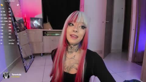 Snapshot of beelzebosss chatting on February 27, 11:38 pm Daniela ur fav living dead girl online show from February 27, 11:38 pm