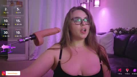 Lily Bee online show from May 6, 3:46 am