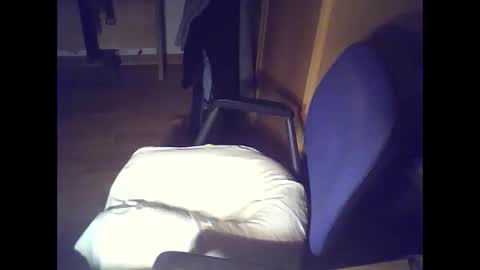 bekklove1 online show from February 24, 2:42 am